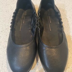 ECCO DANISH DESIGN Size 39 8-8.5  Ballet Flats
